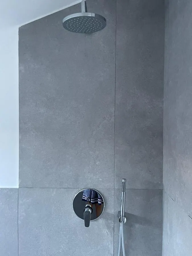Sky View House Naples Apartment 0*,